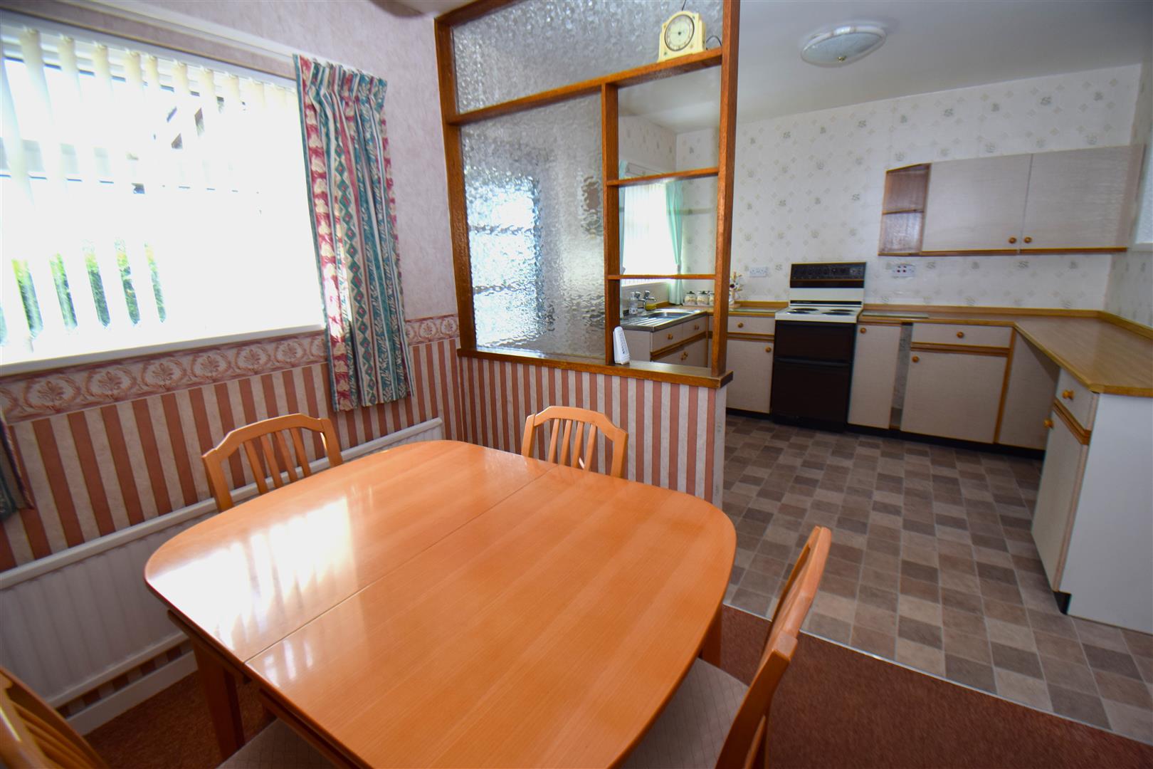 Dining Area to Kitchen.JPG